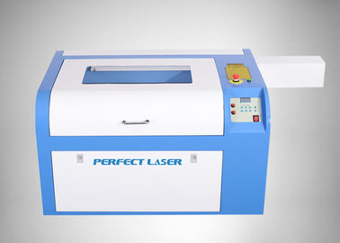 Mini Akrilik Deri Kağıt Lazer Oyma Makinesi CNC 6040 600 * 400mm