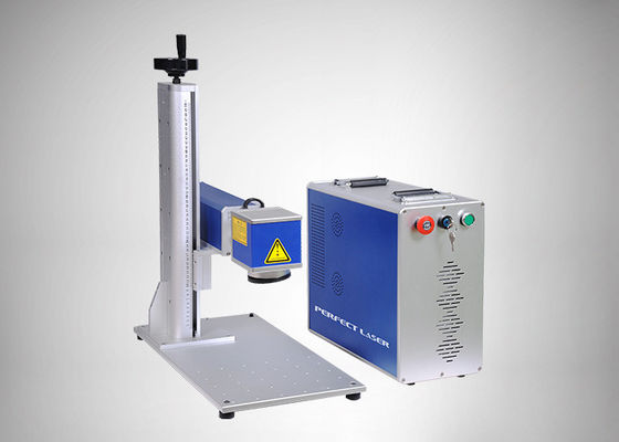 20W 30W 50W Yüksek Hızlı Masaüstü Metal Fiber Lazer İşaretleme Oyma Makinesi