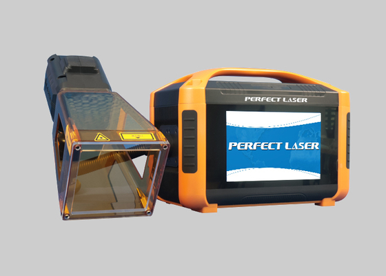 20W 30W Şarj ve Bağlama Taşınabilir Elde Taşınabilir Küçük Metal Plastik Fiber Lazer İşaretleme Makinesi